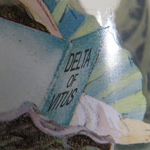 Glass Bottle Pacific Rim Volcano & Lady on Seashell with pink flowers - Picture 9 of 16